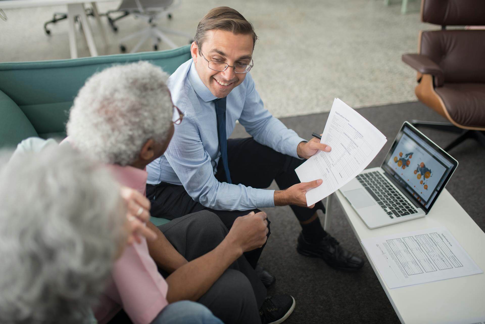 How to Save on Your Insurance Premiums – Expert Tips